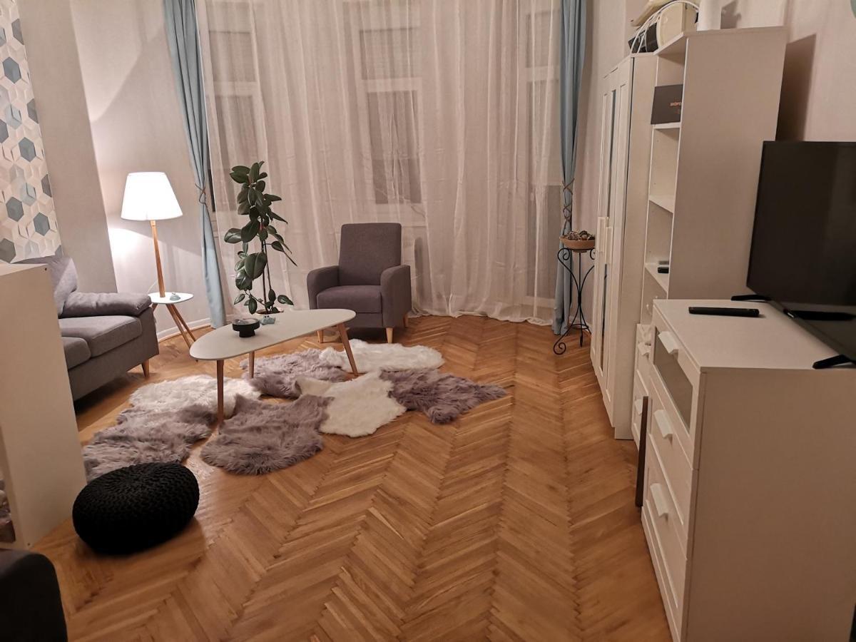 Anno Apartman Siófok Zewnętrze zdjęcie